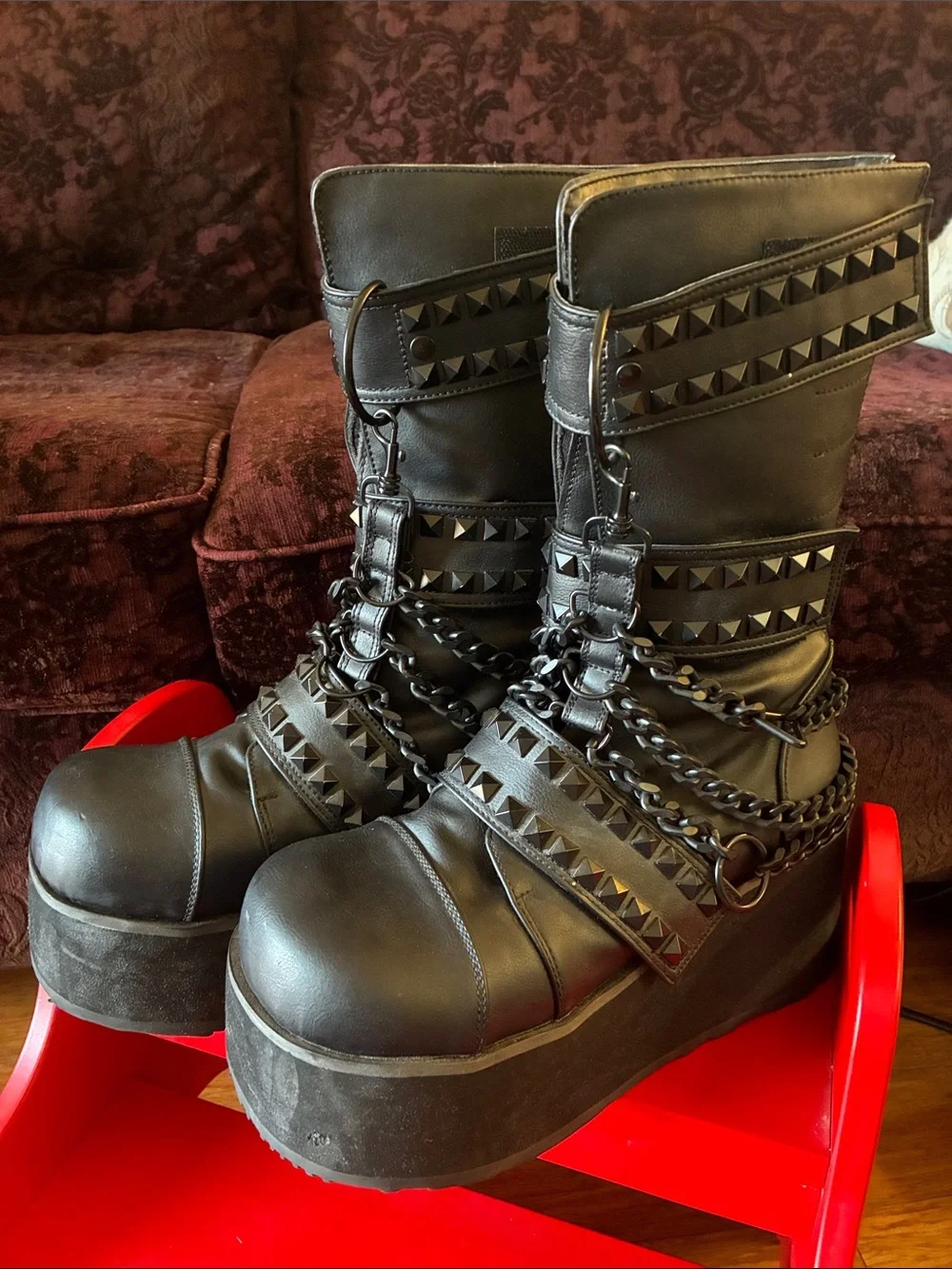 Demonia edgy black